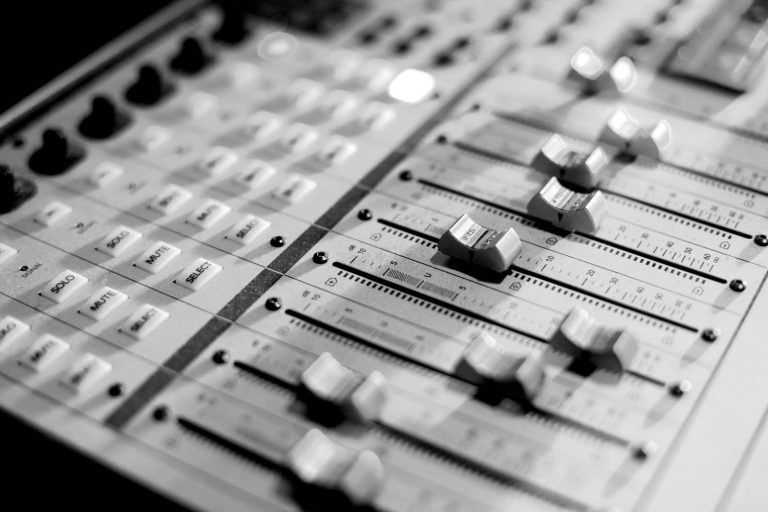 Mischpult3_1500x1000_072